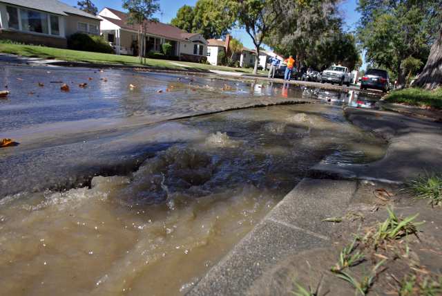 Sewage-in-the-streets.jpg