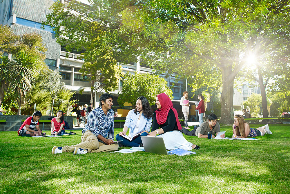 banner-international-students-landscape.jpg